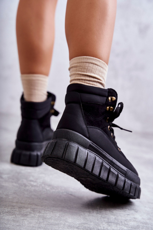 Comfortable Boots On The Platform Black Sanchio