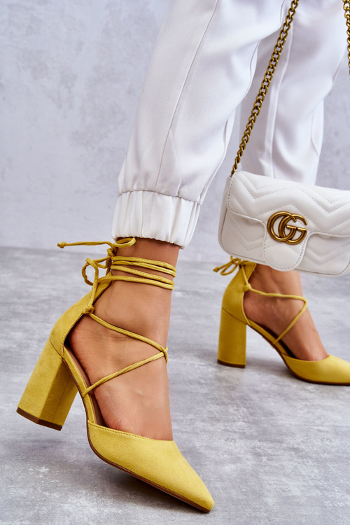 Classic Tied Suede Pumps Yellow Lucira