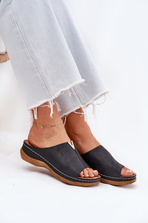 Comfortable women's wedges black Claribelle