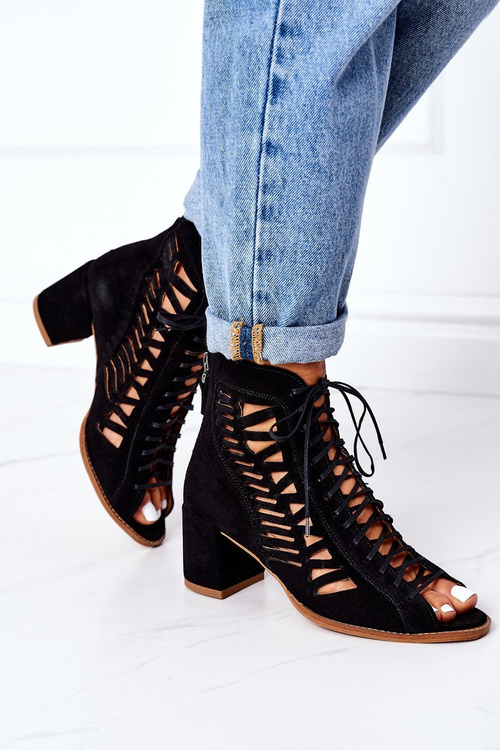Suede Openwork Boots Maciejka 04040-01 Black