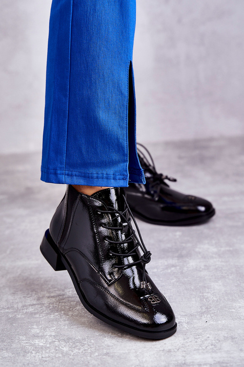 Lakierowane Botki Z Ozdobą Czarne Betrix