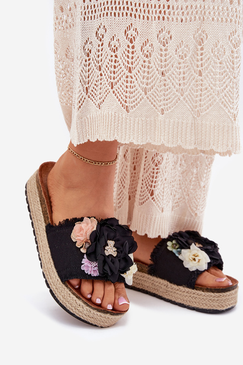 Women's Sandals With Flowers Platform With Braiding Black Zenvanis