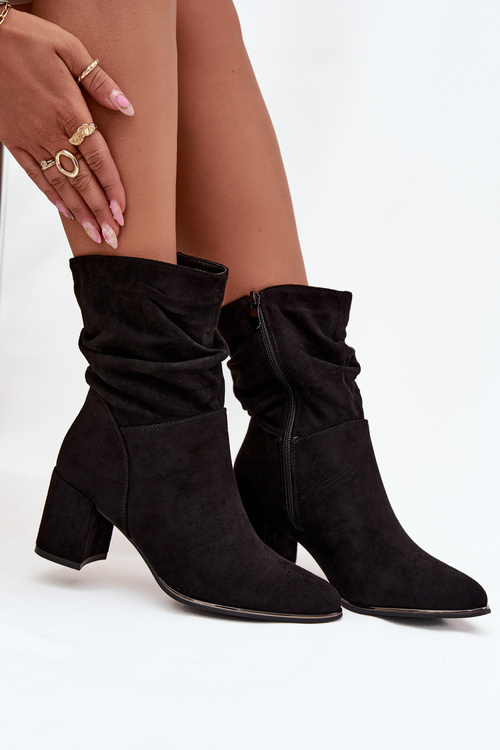 Women's ankle boots with gathering on wooden heel Ivressa