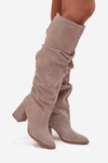 Wrinkled Boots Made of Natural Suede on Heel Lined Zazoo 4228 Beige