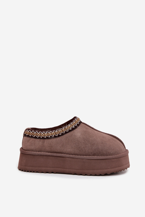 Low suede snow boots for women with embroidery on platform Vinceza 97960 Brown