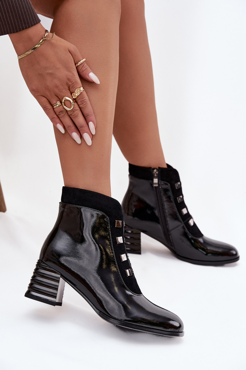 Leather Lacquered Women's Ankle Boots On Heel D&A MR52-144 Black