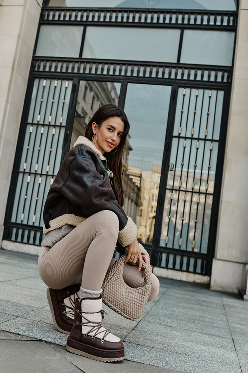 Women's Snow Boots On Platform With Lacing Brown Riaviana