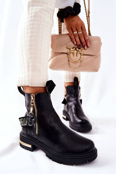 Classic Boots With Strap Black Lorie