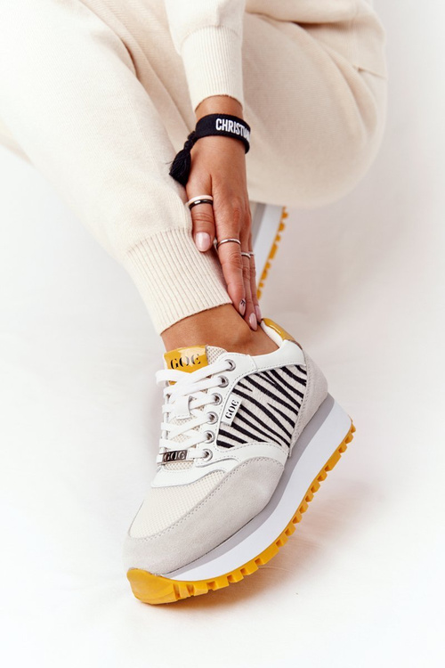 Leather Sport Shoes On A Platform GOE HH2N4001 White-Yellow