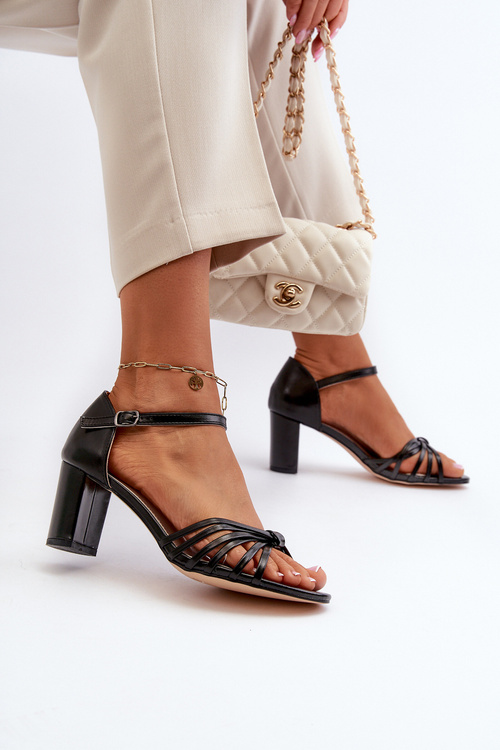 Women's Black Strappy Sandals Pyrrette