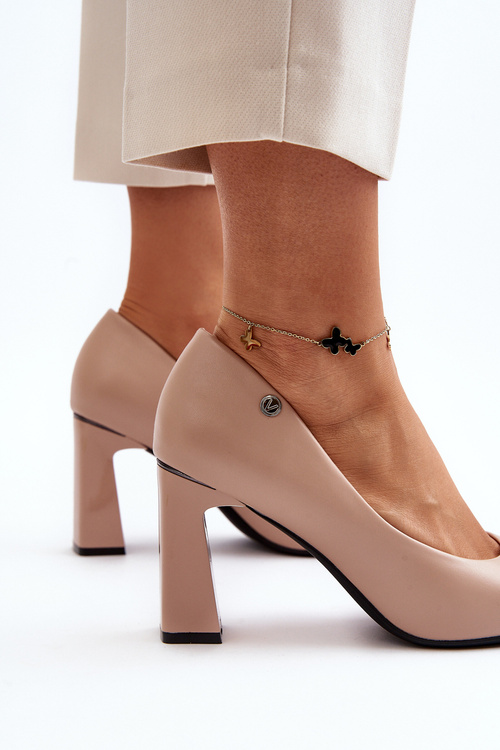 Court Shoes with Block Heels in Beige Giseleni