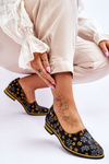 Leather Shoes Maciejka Yellow Flowers 05035-38 Black