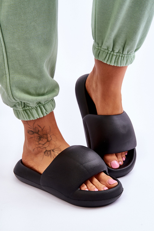 Women's Lightweight Foam Platform Slippers Black Milton