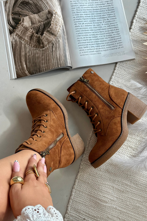 Insulated Women's Ankle Boots with Laces and Zippers Camel Paressa