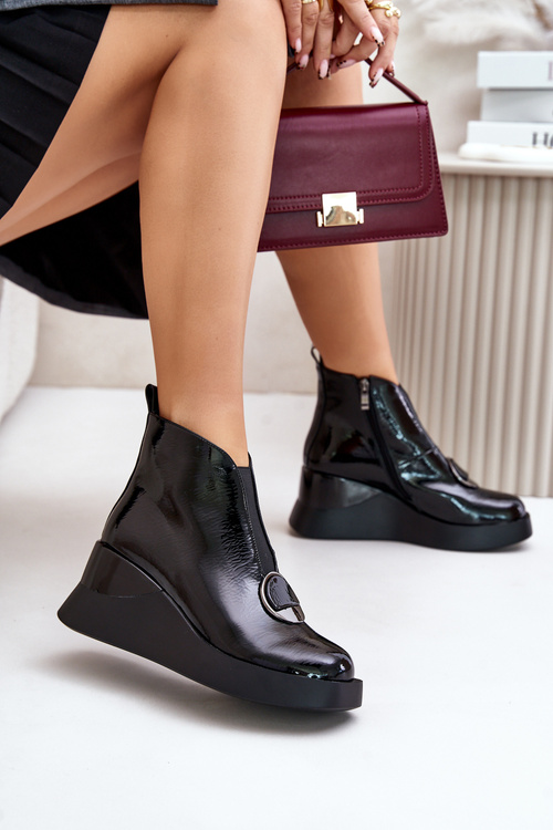 Lacquered Wedge Ankle Boots Insulated D&A MR880-136 Black