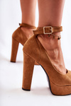 Suede Pumps On The Platform Camel Gottie