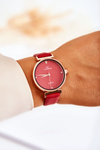 Women's Classic Watch On A Leather Strap Giorgio & Dario Red