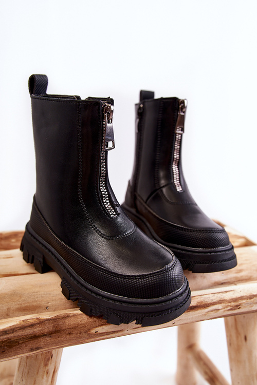 Fashionable High Leather Boots With Zipper Black Daffy