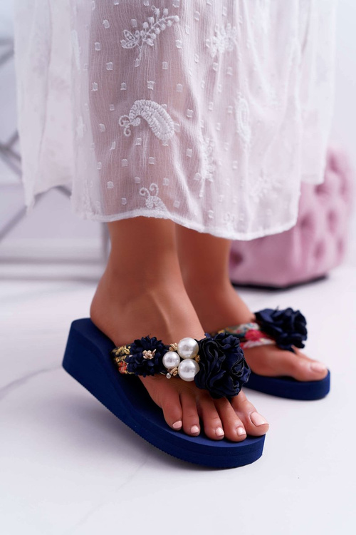 Damskie Klapki Z Kwiatem Japonki Na Koturnie Granatowe Sharme 