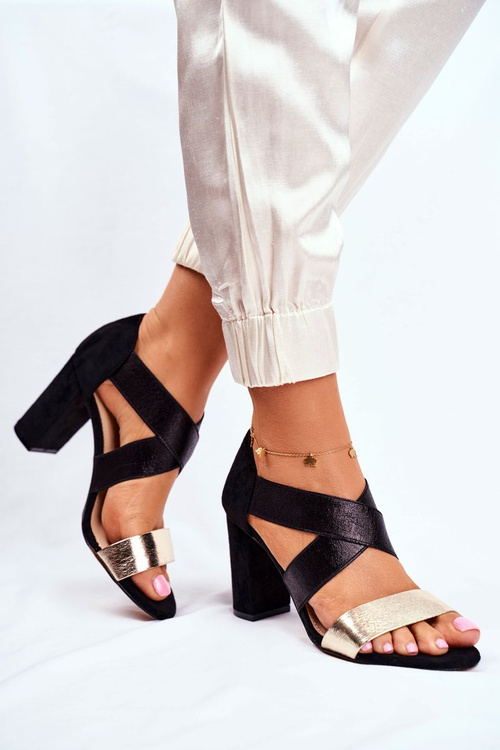 Elegant Slip-on Sandals On A Block Heel Black-Gold Varina
