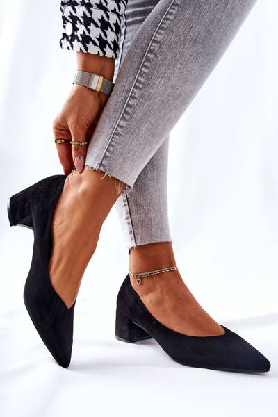 Suede Pumps On A Block Heel Black Rossie