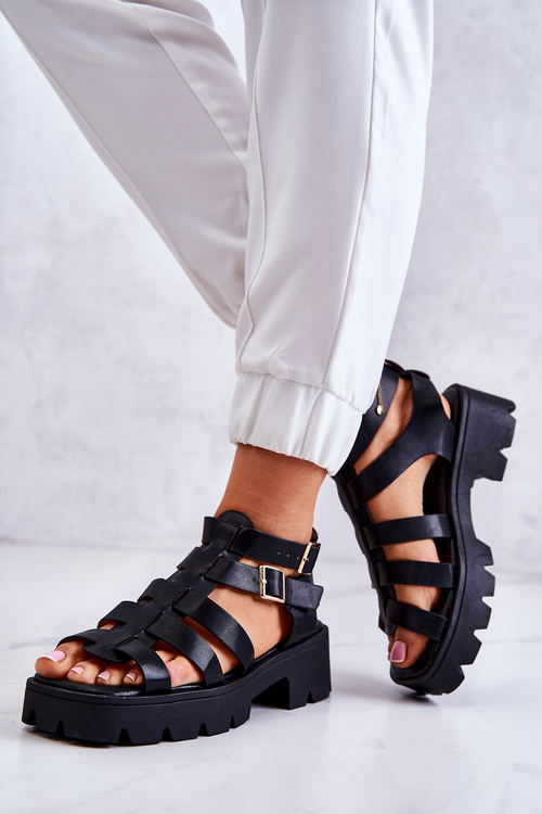 Leather Sandals With Straps Black Minorite