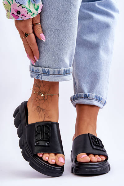 Klapki Damskie Skóra Platforma Ozdoba Czarne Monroe