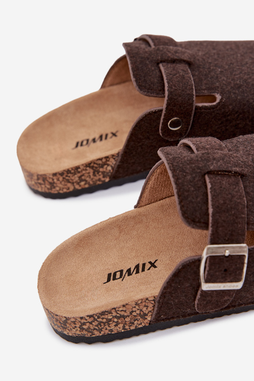 Men's slippers with buckle chocolate Luvan