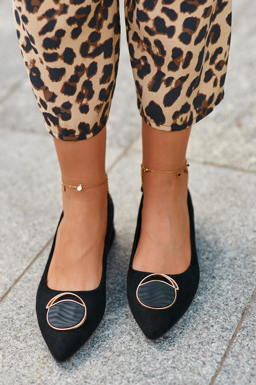 Low-Heeled Court Shoes Made of Eco Suede S.Barski KV27-037 Black