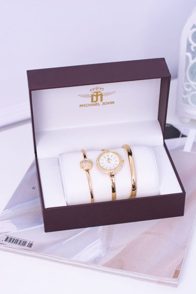 Michael John Set Gold Watch Two Bracelets