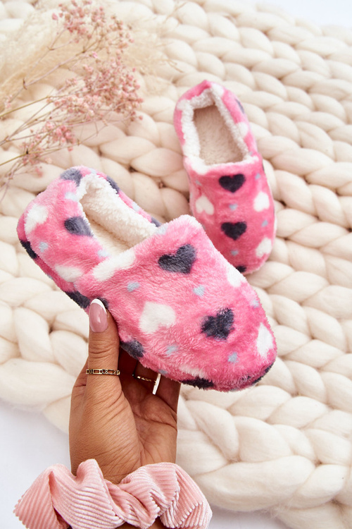 Papcie Dziecięce Ocieplane Wsuwane Serca Różowe Meyra