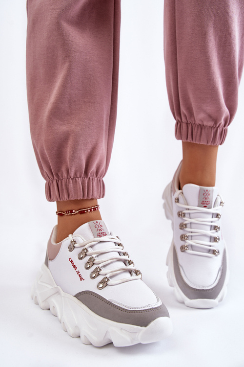 Women's Sneakers on the platform Cross Jeans KK2R4071C White
