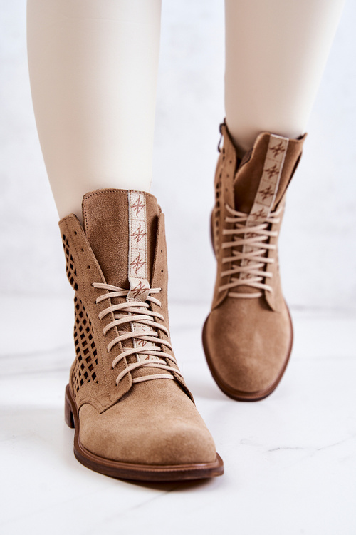 Openwork Suede boots with tied Nicole Camel 2696