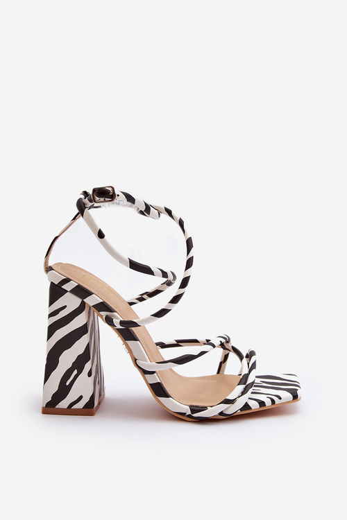 Trendy High-Heeled Sandals Black and White Josette