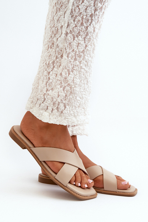 Klapki Z Eko Skóry Na Płaskim Obcasie Damskie Beżowe S.Barski KV27-002