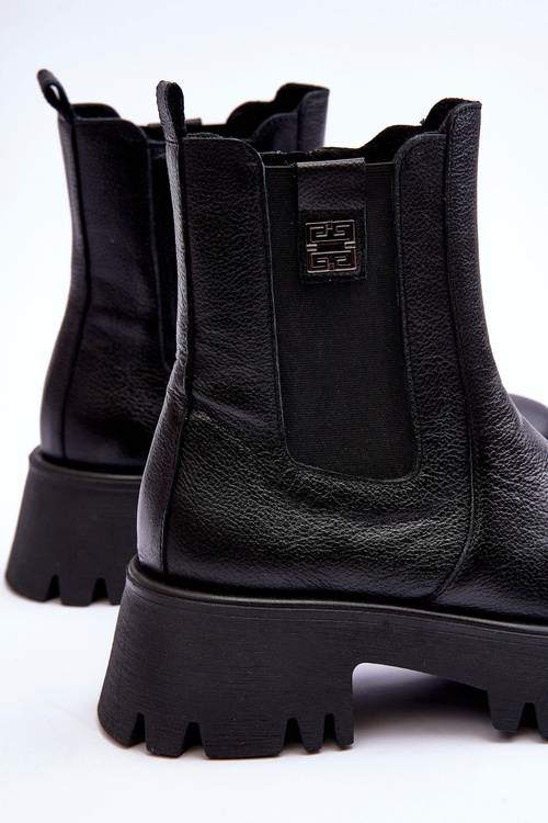 Leather Ankle Boots On Massive Platform Black Lisencca