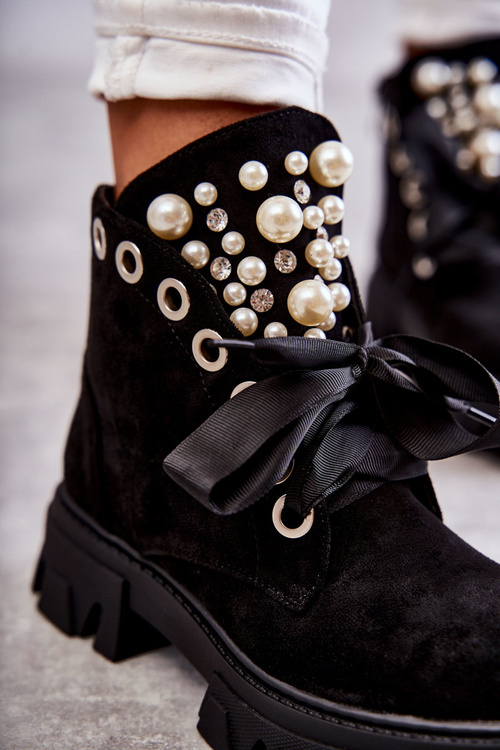 Suede Warm Boots With Pearls Black Roco