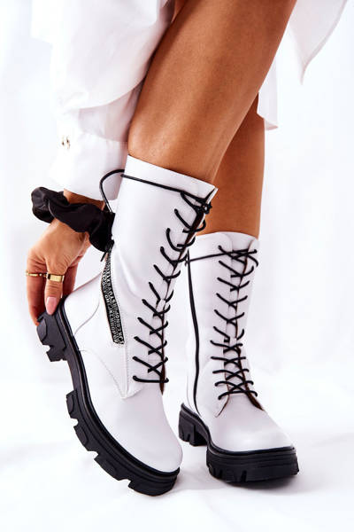 Flat Hiking Boots TR747 White