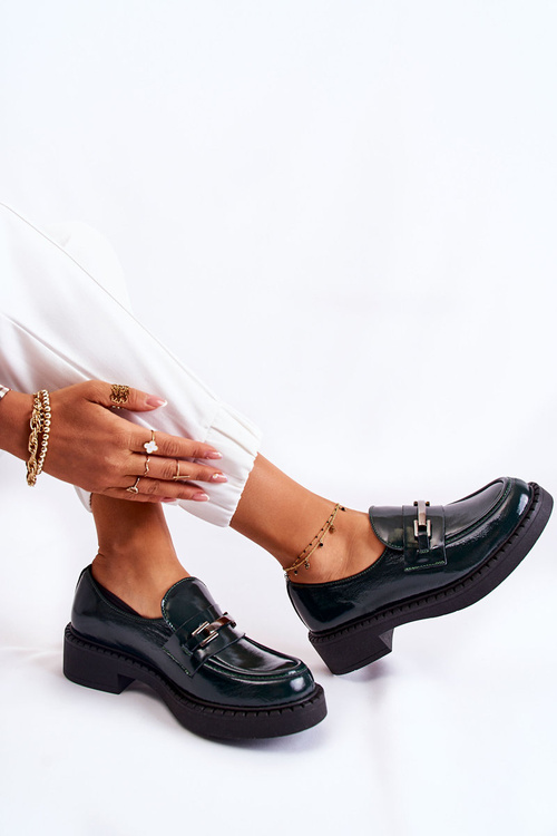 Lacquered Shoes With Silver Ornament Green Hestill