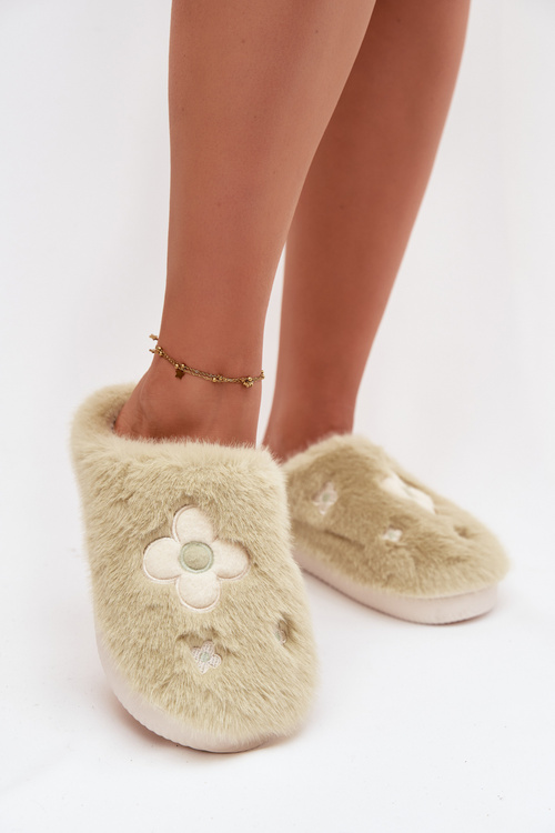 Furry slippers with flowers pistachio Selinne