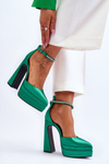 Fashionable Pumps On A Heel Green Santoro