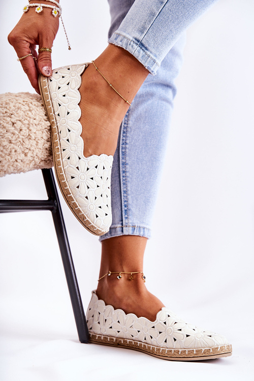 Women's White Floral Slip-On Ballerina Flats Vennice