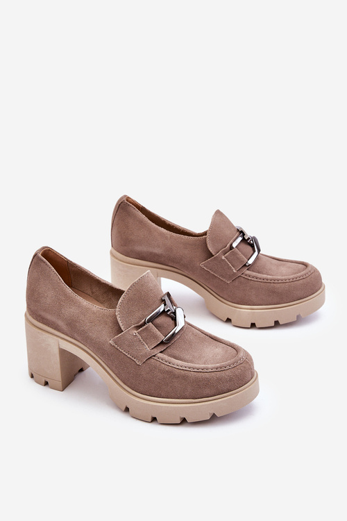 Elegant shoes on a pillar With Dark silver a decoration beige Harmell