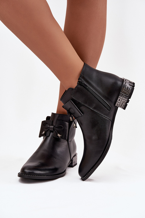 Women's leather ankle boots with low heel Zazoo 1396 Black