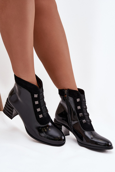 Leather Lacquered Women's Ankle Boots On Heel D&A MR52-144 Black