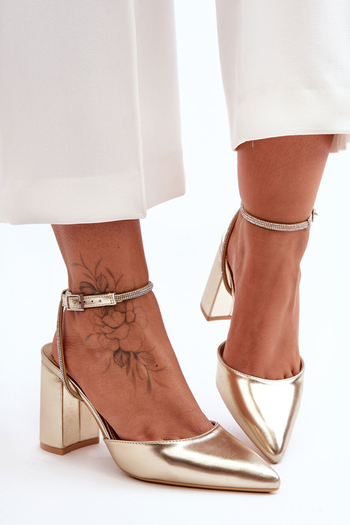 Leather Pumps with Decorative Strip Gold Lirosa