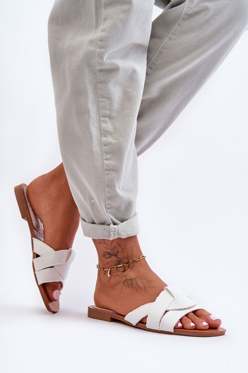 Women's Material Slippers White Aversa