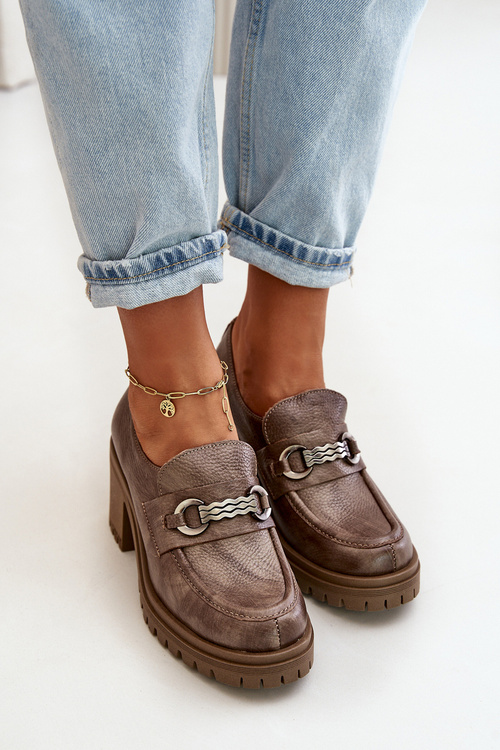 Damskie Lakierowane Półbuty Na Słupku Skóra Ciemnobeżowe Zazoo 20175