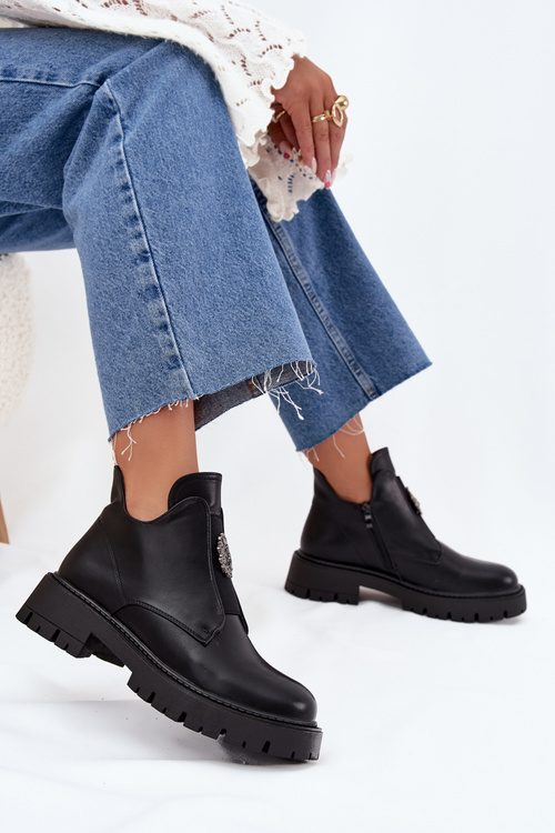 Insulated Low Women's Ankle Boots With Decoration On Zip Black Lavira