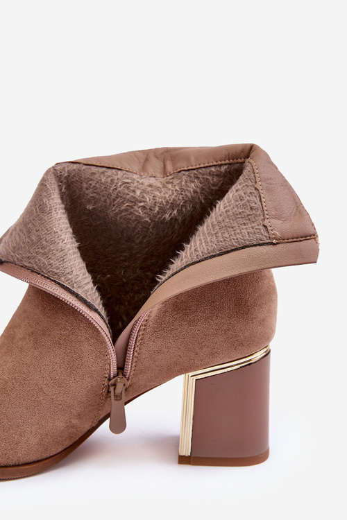 Botki Słupek Zamsz Ozdoba Beżowe Dwinja NS368P